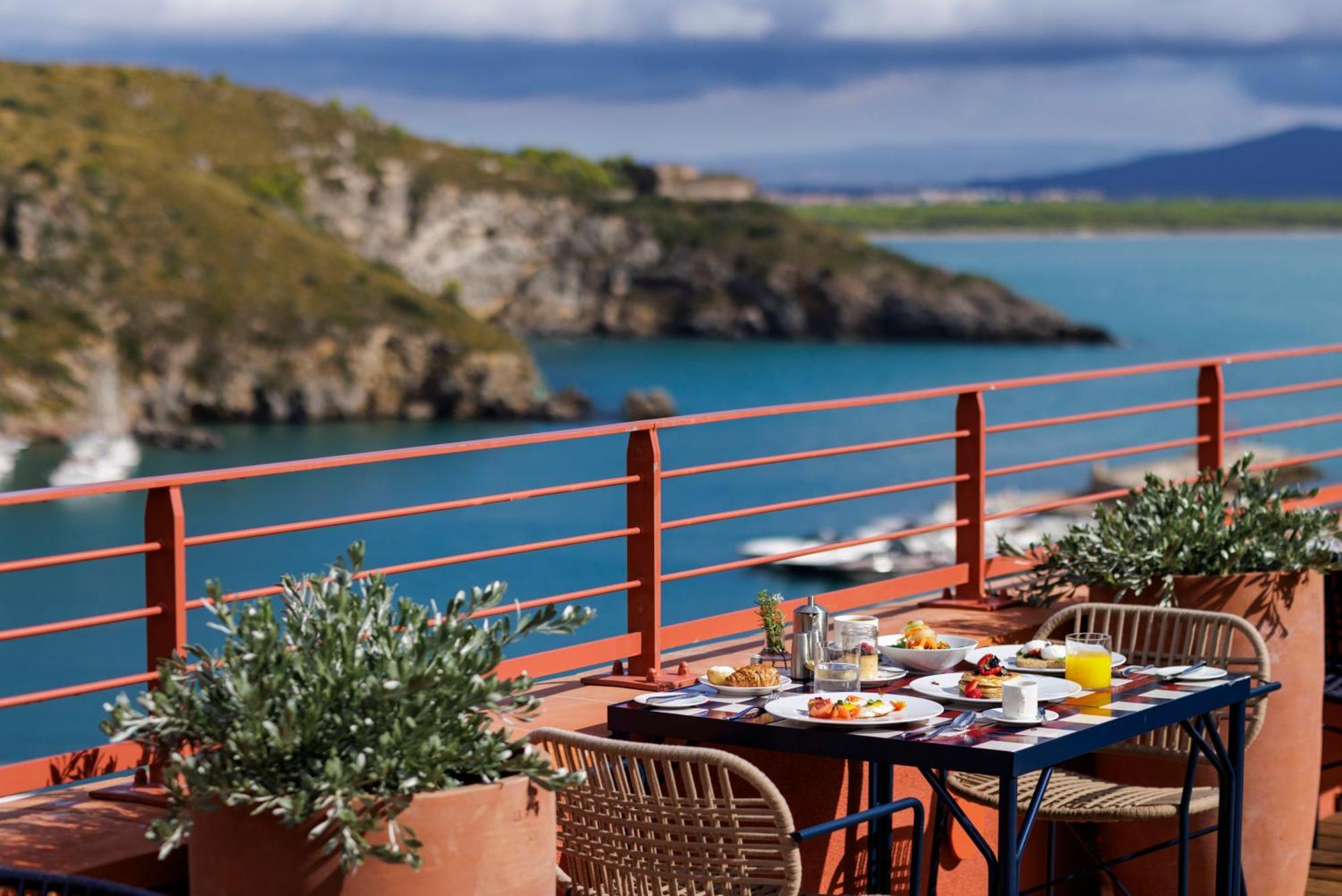 La Roqqa Hotel Porto Ercole  Bagian luar foto